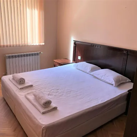 Apartment Top Centre Two Bedroom