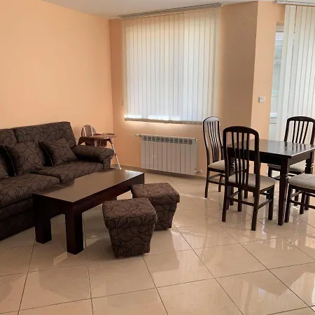 Top Centre Two Bedroom